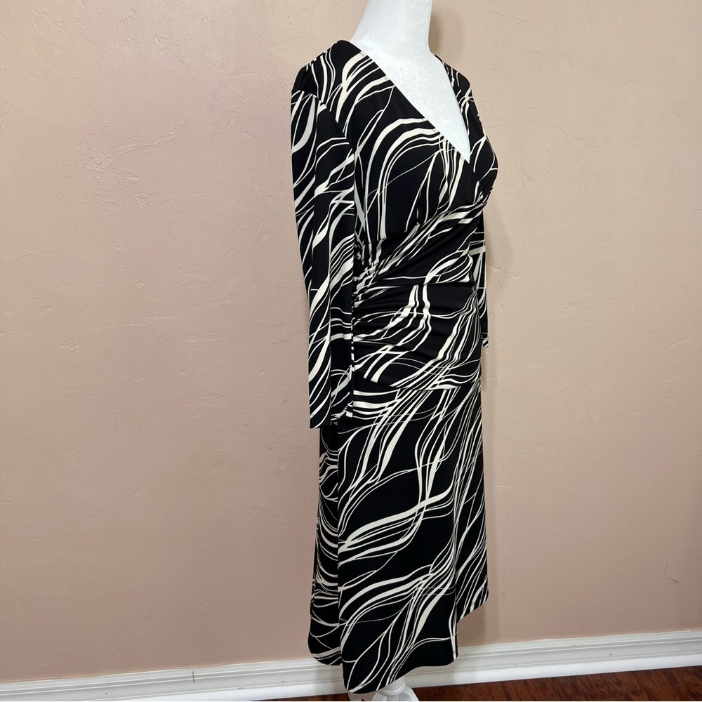 Vintage 1990s Teeze Me USA Stretchy Midi Dress V-Neck Fitted Long-sleeve Dress - Picture 2 of 4